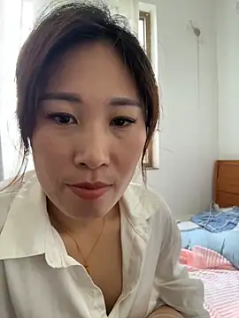 Snapshot of Sugarheart08 chatting on June 18, 7:30 am Sugarheart08 online show from June 18, 7:30 am