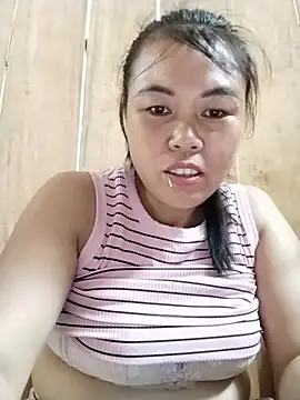 Snapshot of -Lemi- chatting on June 29, 4:30 am -Lemi- online show from June 29, 4:30 am