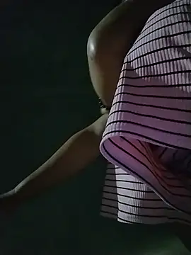 Snapshot of -Lemi- chatting on July 2, 8:48 pm -Lemi- online show from July 2, 8:48 pm