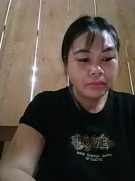 Snapshot of -Lemi- chatting on July 10, 8:40 am -Lemi- online show from July 10, 8:40 am