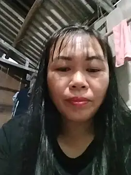 Snapshot of -Lemi- chatting on July 17, 1:29 pm -Lemi- online show from July 17, 1:29 pm