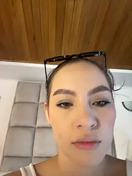 Snapshot of MegaanRouse_ chatting on June 28, 12:55 pm MegaanRouse online show from June 28, 12:55 pm
