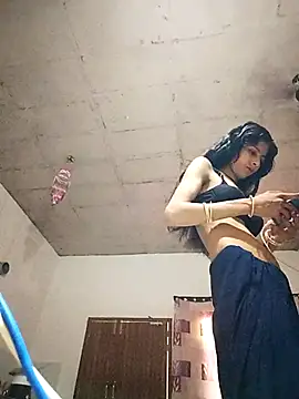 cutiegirlll online show from July 3, 5:25 am