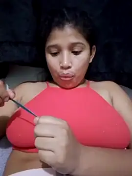 Snapshot of Nati_linda chatting on June 17, 10:43 pm Nati linda online show from June 17, 10:43 pm