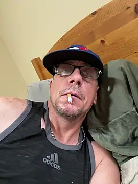 Snapshot of Dicklegend2245 chatting on June 26, 2:32 pm Dicklegend2245 online show from June 26, 2:32 pm