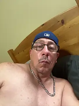Snapshot of Dicklegend2245 chatting on July 1, 1:34 pm Dicklegend2245 online show from July 1, 1:34 pm