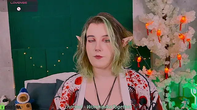 Candy-yeah online show from June 18, 1:06 am