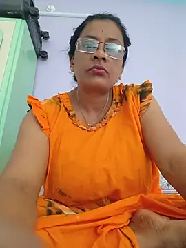 Snapshot of Hotstarx2 chatting on July 1, 4:36 am Hotstarx2 online show from July 1, 4:36 am
