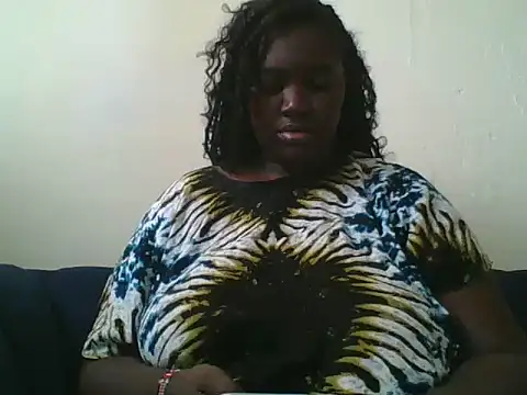 Snapshot of milkie43 chatting on June 17, 7:55 am milkie43 online show from June 17, 7:55 am