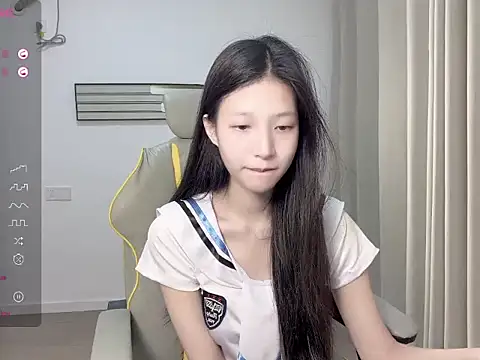 Snapshot of yy-1314 chatting on June 17, 12:07 pm yy-1314 online show from June 17, 12:07 pm