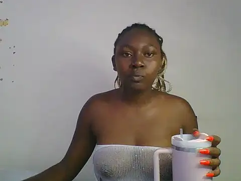 Snapshot of KittyyTemptation chatting on June 21, 4:09 pm KittyyTemptation online show from June 21, 4:09 pm