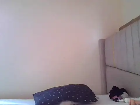 Snapshot of KittyyTemptation chatting on July 19, 12:09 pm KittyyTemptation online show from July 19, 12:09 pm