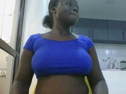 thepreetyone online show from June 16, 3:03 pm