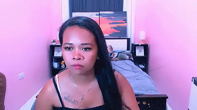 Snapshot of KittyKlara chatting on June 17, 2:29 pm KittyKlara online show from June 17, 2:29 pm