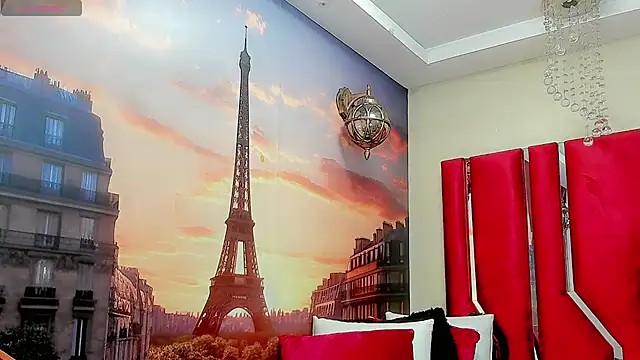 Snapshot of Dafnne-xxx chatting on August 2, 7:56 pm Dafnne-xxx online show from August 2, 7:56 pm