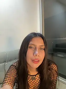 Snapshot of xprincess4funn chatting on June 17, 3:53 am xprincess4funn online show from June 17, 3:53 am