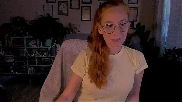 Snapshot of GingerVerdict chatting on July 15, 4:12 pm GingerVerdict online show from July 15, 4:12 pm