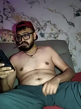 freakkydessi online show from August 6, 8:44 pm
