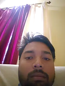 Snapshot of eshan_awas chatting on June 17, 6:16 am eshan awas online show from June 17, 6:16 am