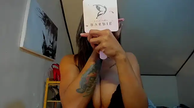 xServiceDollx online show from March 11, 10:07 am