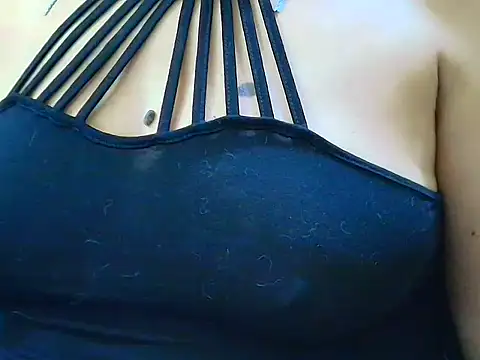 Snapshot of VanessaGg_squirt chatting on July 25, 4:10 am VanessaGg squirt online show from July 25, 4:10 am