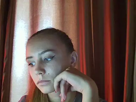 MyLittle Flame  online show from July 10, 2:19 pm