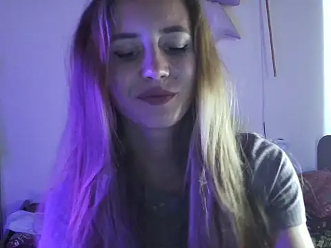 MyLittle Flame  online show from July 16, 1:17 pm
