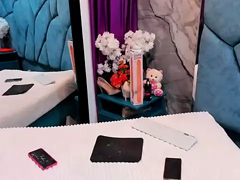 Samy Bitch online show from July 29, 1:53 pm