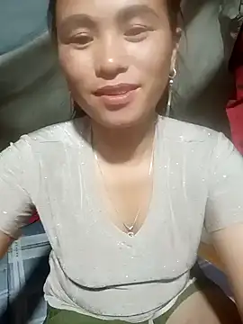 Snapshot of chychy113 chatting on July 24, 12:36 pm chychy113 online show from July 24, 12:36 pm