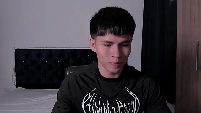 Snapshot of ryo_kush_ chatting on June 30, 1:34 pm ryo kush online show from June 30, 1:34 pm