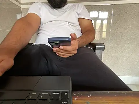 virginboyjammu online show from August 6, 7:10 am