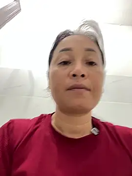 Snapshot of Loly_hana chatting on July 6, 9:39 pm Loly hana online show from July 6, 9:39 pm