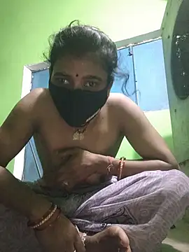radasharms96 online show from June 29, 5:13 pm