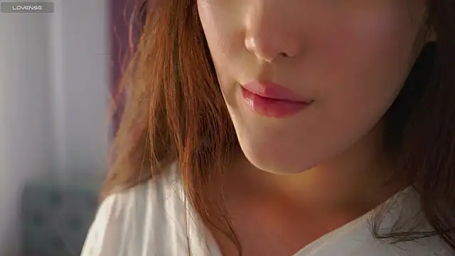 Snapshot of Lillie_sunn chatting on June 29, 1:11 pm Lillie sunn online show from June 29, 1:11 pm