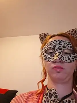 Snapshot of KociciZena01 chatting on July 4, 6:14 pm KociciZena01 online show from July 4, 6:14 pm