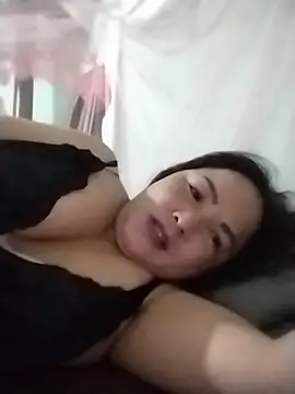 Snapshot of Naaya8109 chatting on July 23, 1:58 am Naaya8109 online show from July 23, 1:58 am