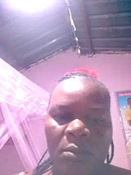 Snapshot of PRETTY-LILY chatting on June 29, 10:15 am PRETTY-LILY online show from June 29, 10:15 am