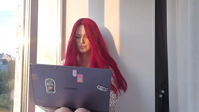 Snapshot of BloomMoon chatting on August 3, 3:27 pm BloomMoon online show from August 3, 3:27 pm