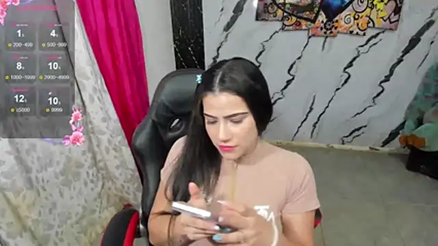 sarayxx982 online show from June 25, 10:47 pm