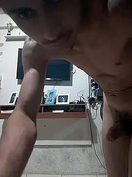 Snapshot of Binhomadeira chatting on July 31, 12:32 am Binhomadeira online show from July 31, 12:32 am