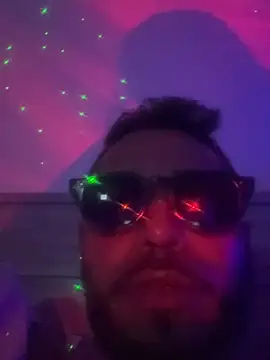 lowrider4441 online show from July 10, 11:51 pm