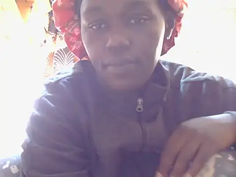 Snapshot of Heliosann chatting on July 1, 10:06 am Heliosann online show from July 1, 10:06 am