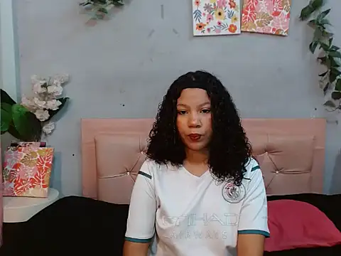 Snapshot of Faith_Porte chatting on July 3, 12:44 pm Faith Porte online show from July 3, 12:44 pm