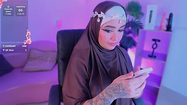 Snapshot of kithanaa chatting on July 9, 11:53 pm kithanaa online show from July 9, 11:53 pm