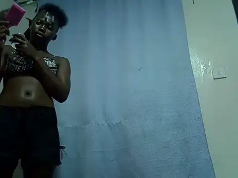 Snapshot of milky_gal_ebony chatting on July 26, 3:19 pm milky gal ebony online show from July 26, 3:19 pm