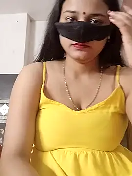 Snapshot of Mummy_jii1 chatting on June 26, 9:46 am Mummy jii1 online show from June 26, 9:46 am