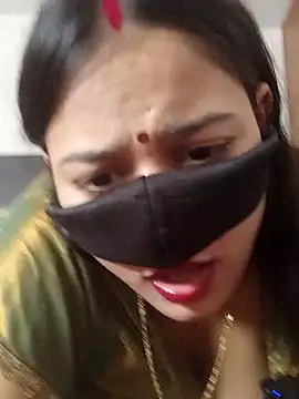 Snapshot of Mummy_jii1 chatting on July 11, 9:56 am Mummy jii1 online show from July 11, 9:56 am