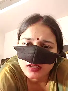 Snapshot of Mummy_jii1 chatting on July 19, 6:00 pm Mummy jii1 online show from July 19, 6:00 pm