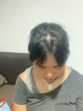 Snapshot of l94655612 chatting on June 20, 12:30 pm l94655612 online show from June 20, 12:30 pm