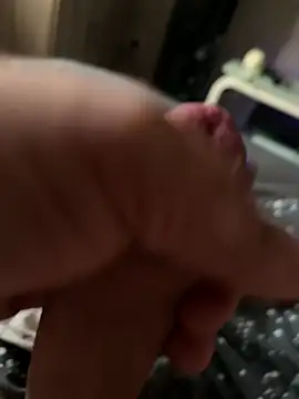 Holdmom online show from July 13, 4:37 am